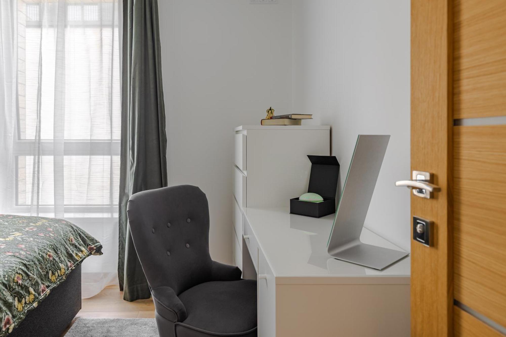Fantasy House, Cozzy Apartmens, Free Parking, Long Stays Welcome VNO Dış mekan fotoğraf
