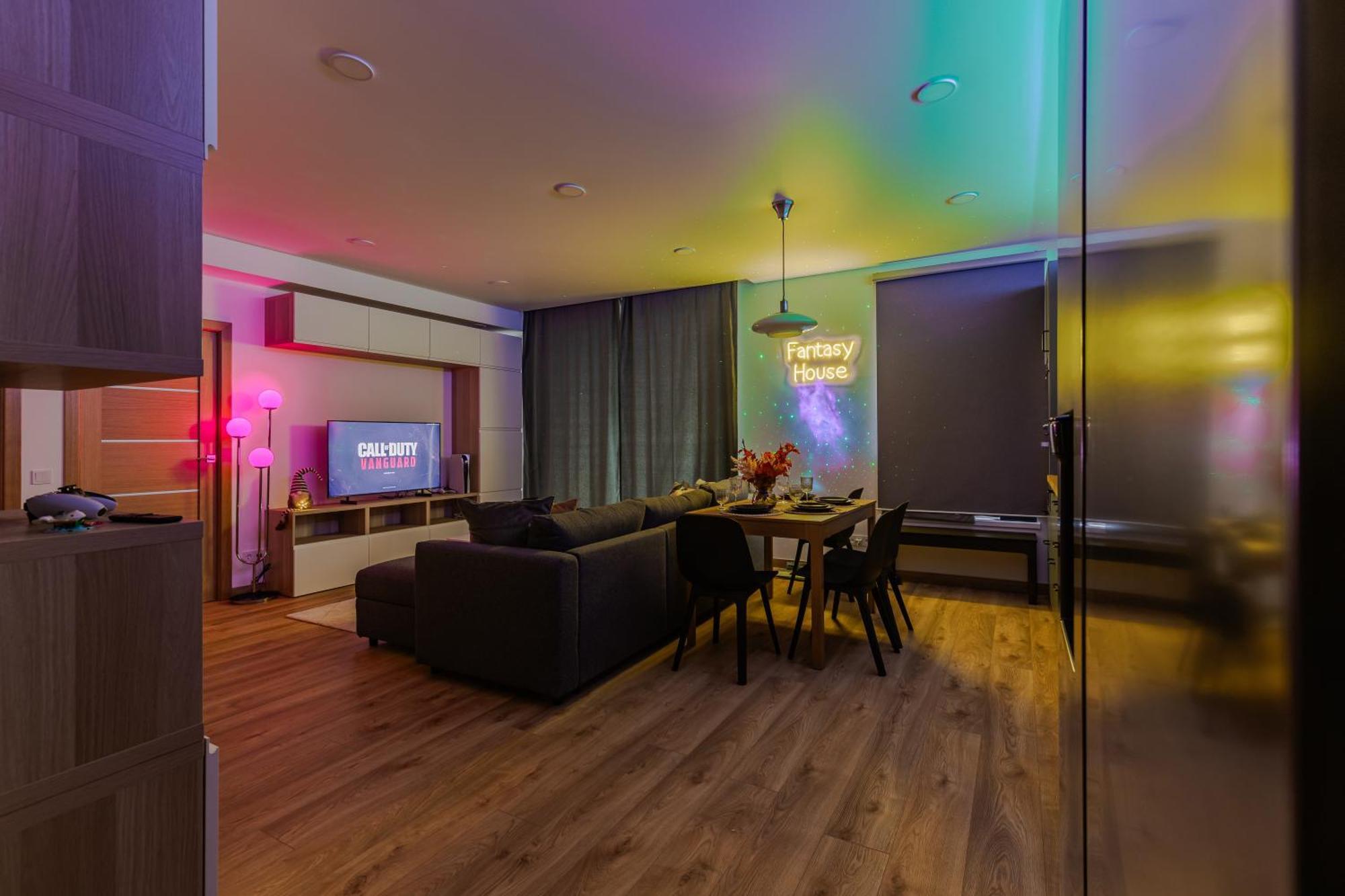 Fantasy House, Cozzy Apartmens, Free Parking, Long Stays Welcome VNO Dış mekan fotoğraf