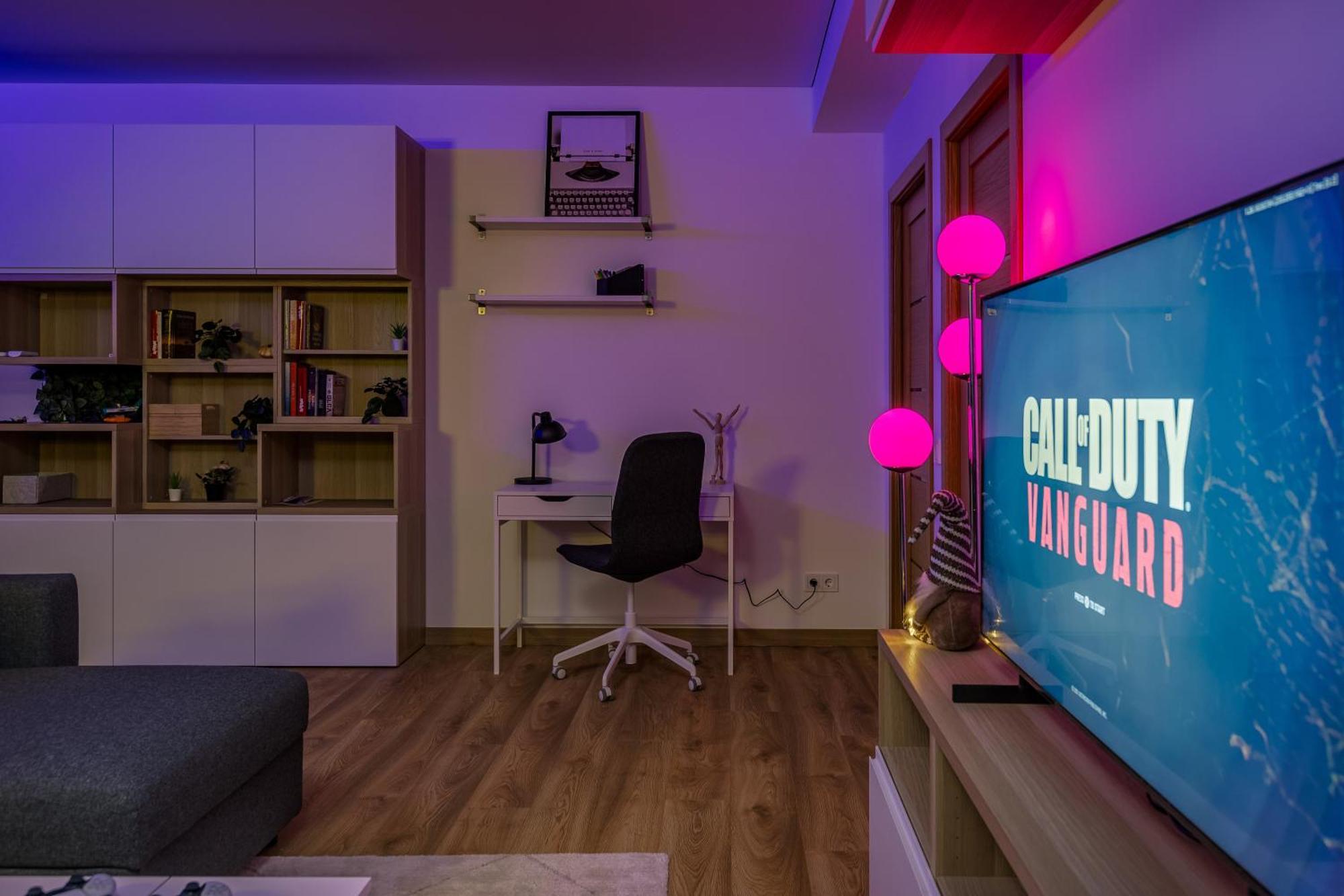 Fantasy House, Cozzy Apartmens, Free Parking, Long Stays Welcome VNO Dış mekan fotoğraf
